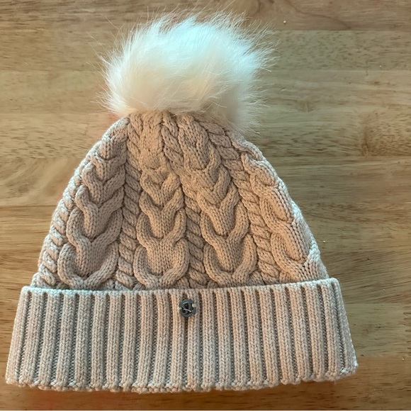 Lululemon Preowned Knit Pom Beanie main image 9